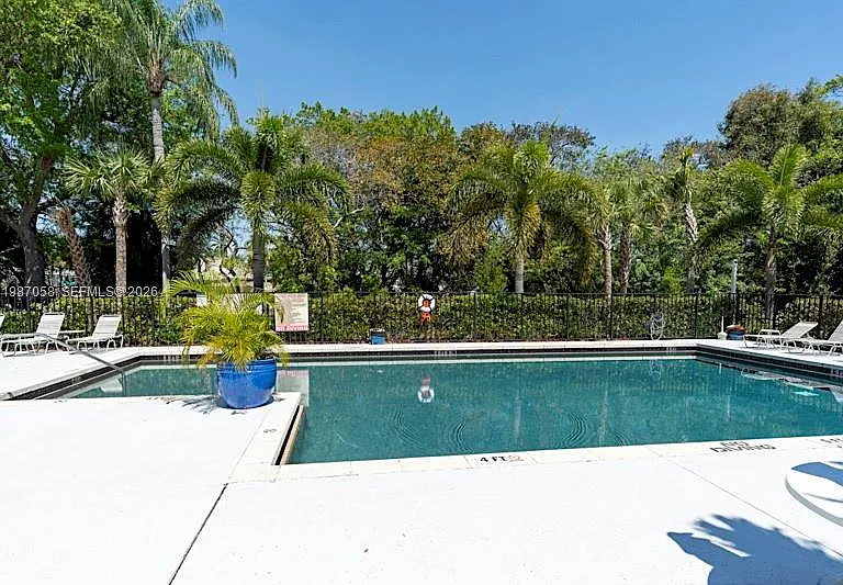 815 W Boynton Beach Blvd #10-205 — Photo 31