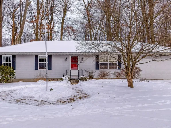 3867 Melv Dr, Barberton, OH 44203