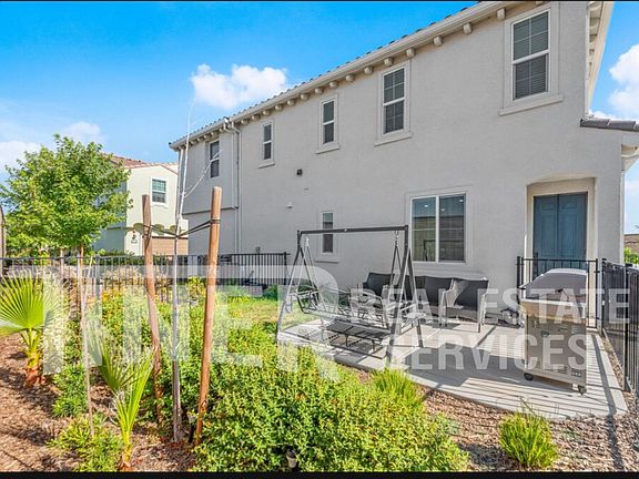 2nd image of 5301 E Commerce Way Unit 56101