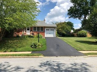 114 Spruce Ln, Paoli, PA 19301