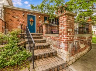 1034 Ridgewood Dr, Bolingbrook, IL 60440