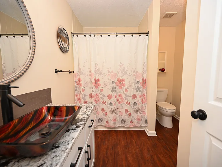 655 Almas Ct — Photo 20