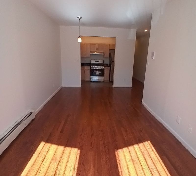1st image of 479 Park Pl #1A