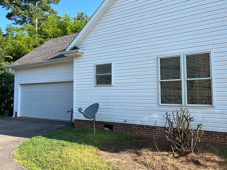247 Palace Dr — Photo 39