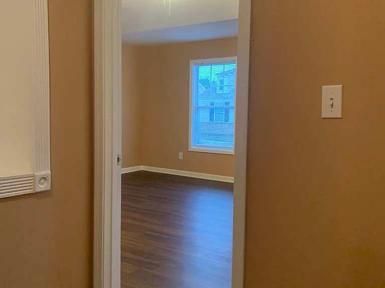2179 Executive Dr — Photo 13