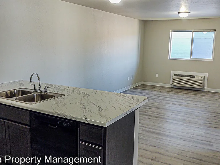 Jenny Place Apartments — Photo 6