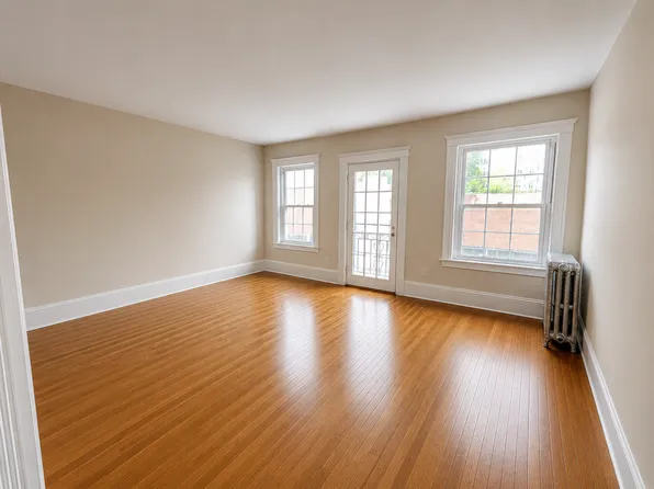 104 Strathmore Rd, Brighton, MA