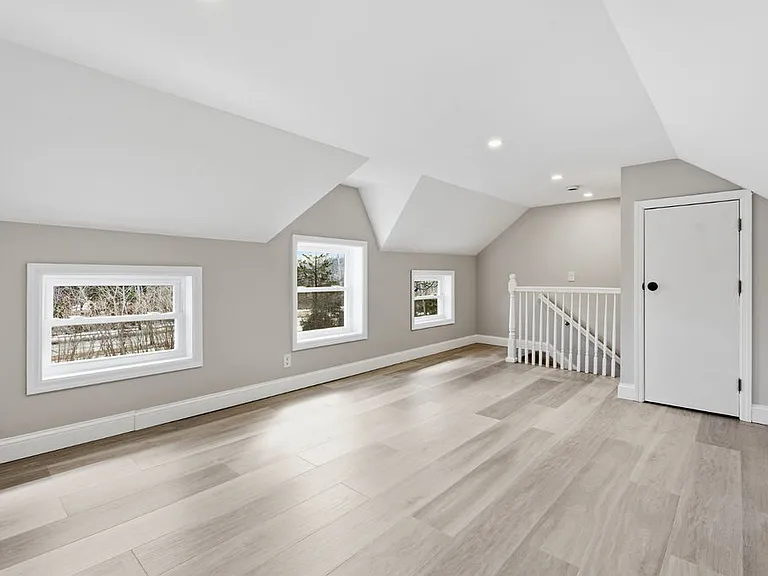 452 Montauk Hwy — Photo 9