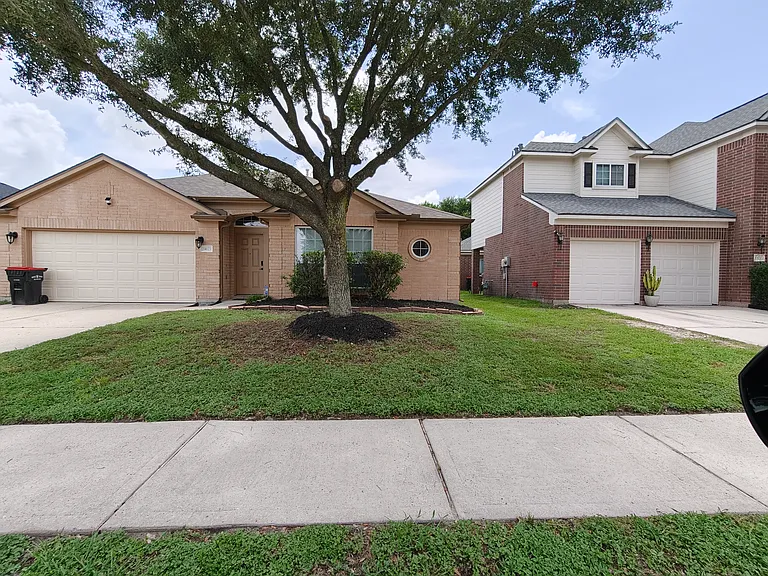 14123 Curry Creek Ln — Photo 30