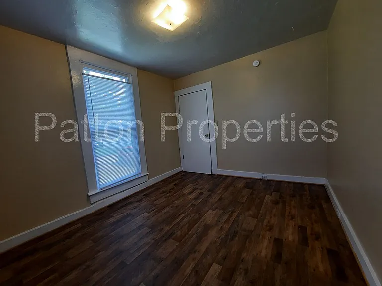 3202 Colin Kelly Dr — Photo 12