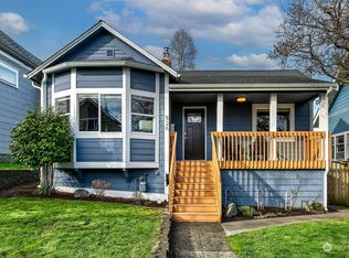 926 N 79th St, Seattle, WA 98103