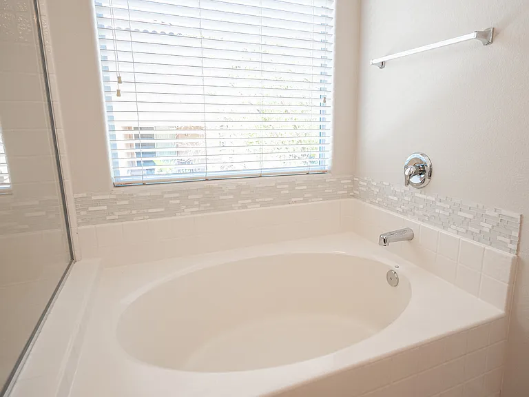 8967 Ellenbrook St — Photo 37