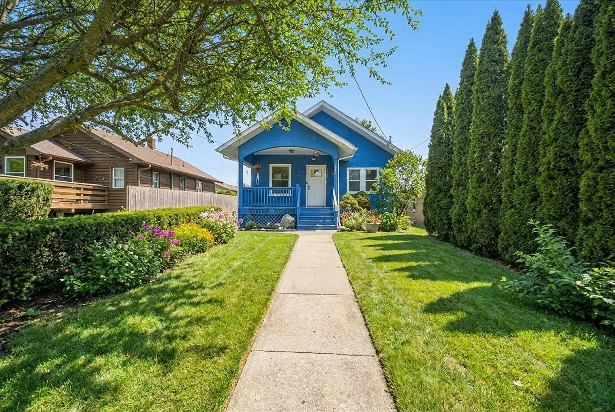247 Highwood Ave photo 1