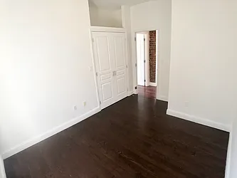 Rented by MOTION New York