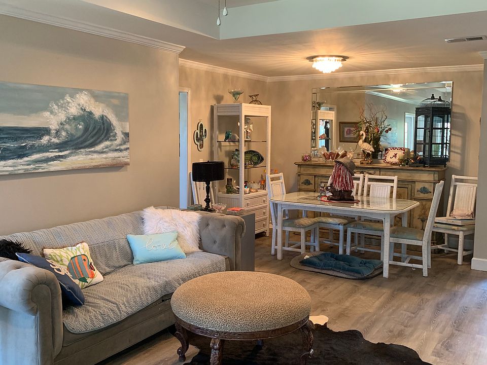 1st image of 4801 Madison Cir