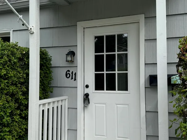 611 NW 11th St, Corvallis, OR 97330