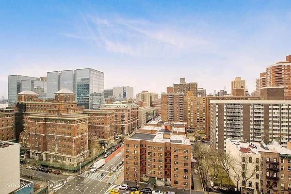 Sold by Corcoran | media 6