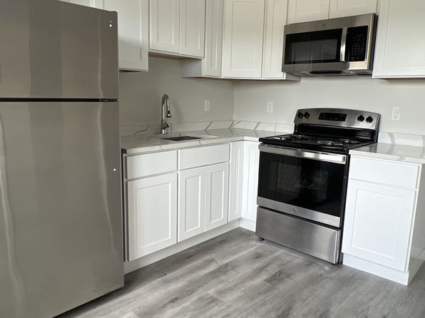 27 Main St #11430314