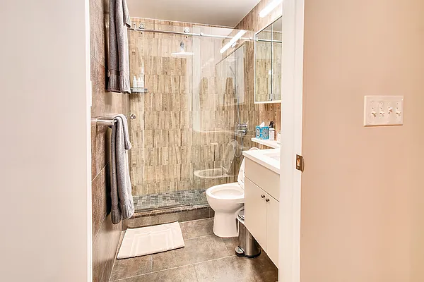 Rented by Compass | media 26