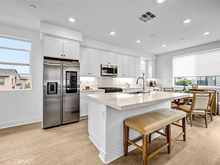 302 Fawn St — Photo 11
