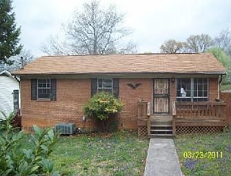 1st image of 2819 Lay Ave
