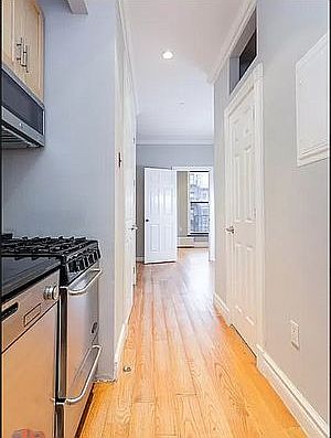 1st image of 220 E 13th St #2D