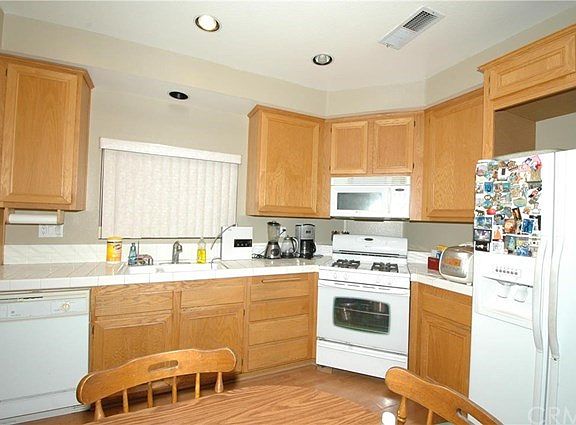 5th image of 14121 Shoreline Dr Unit B