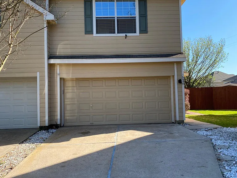 16659 Newglen Ln — Photo 1