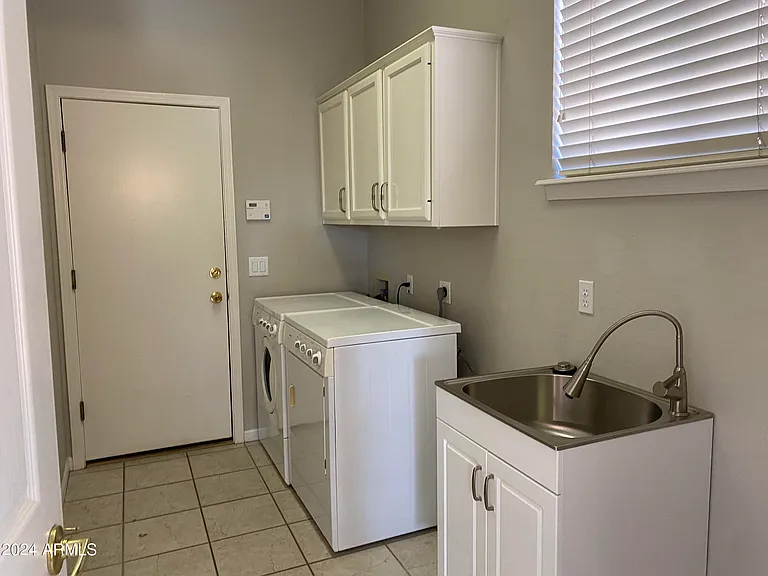 7711 E Thunderhawk Rd — Photo 21