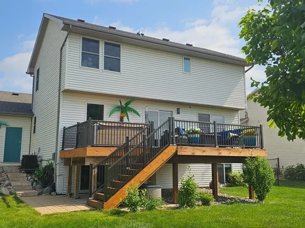 2110 SE Leeann Dr, Waukee, IA 50263