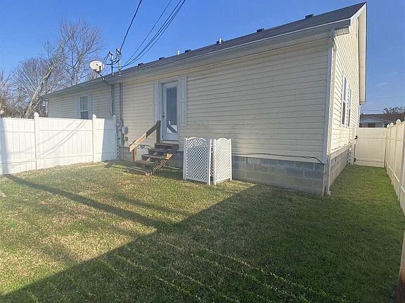 3rd image of 25 N 1st St
