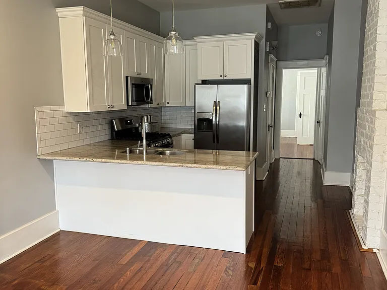 1817 Fern St — Photo 5