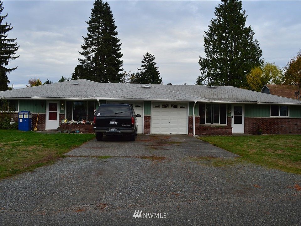 1st image of 2733 2735 Mountain View W