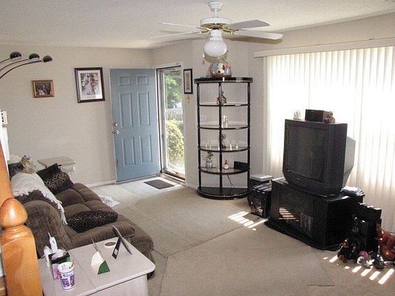 3rd image of 3930 ZZ9 Sterling Point Drive