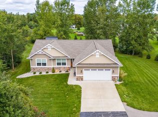 4202 Lone Rd, Freeland, MI 48623