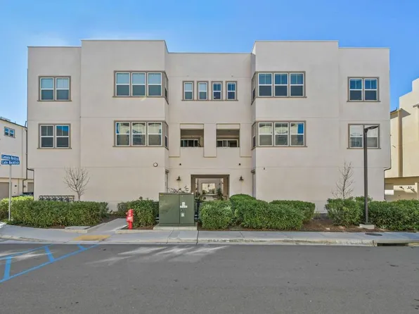 5381 Calle Rockfish #63, San Diego, CA 92154