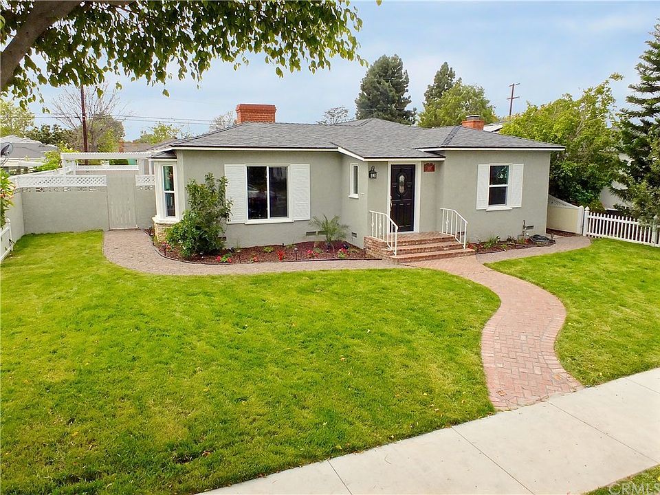 1st image of 3807 Gaviota Ave