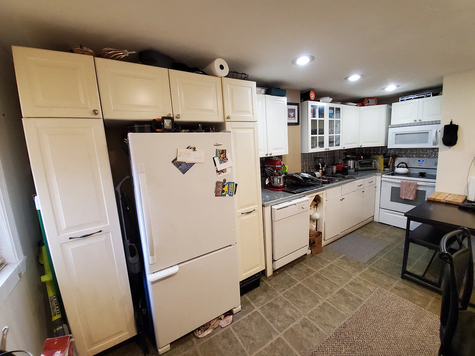 2 bed, $2,800 — Photo 2