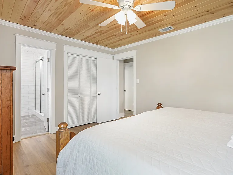 455 Mall Blvd #43 — Photo 27