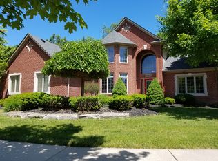 50612 Otter Creek Dr, Shelby Township, MI 48317
