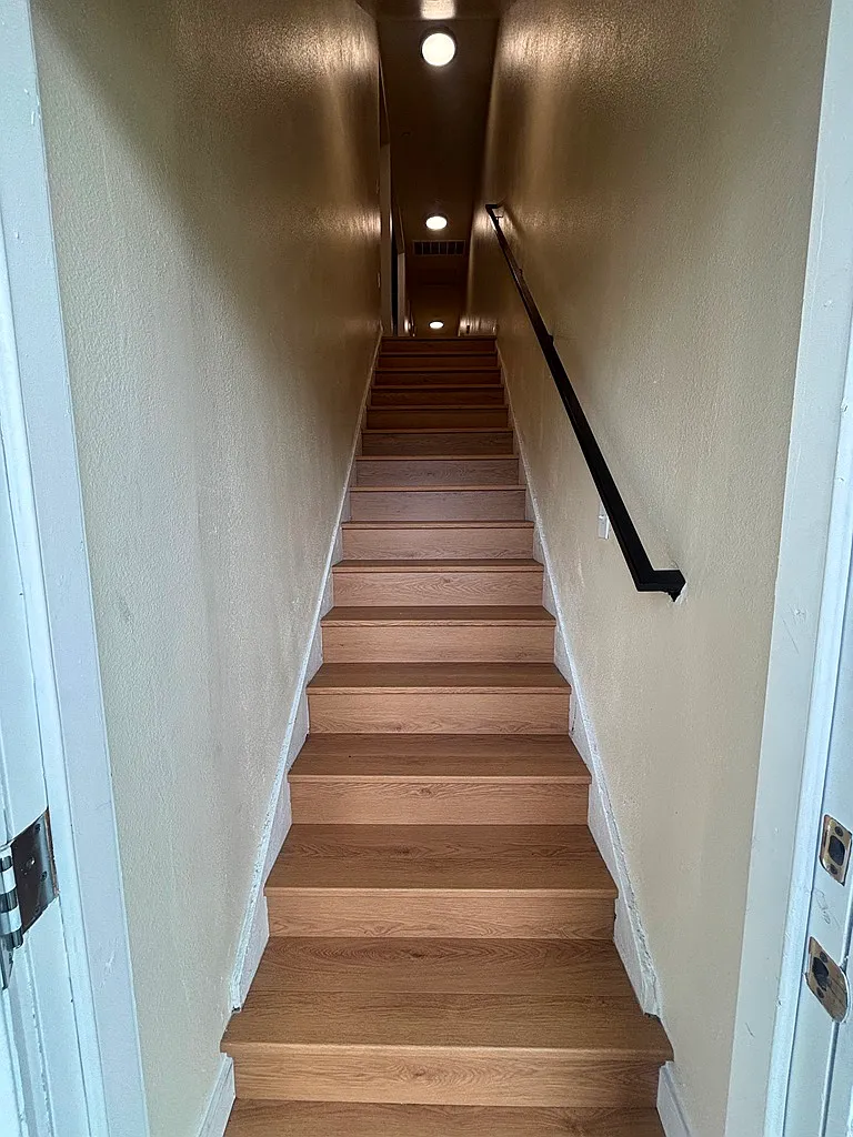 2 bed, 950 sqft, $2,900 — Photo 3