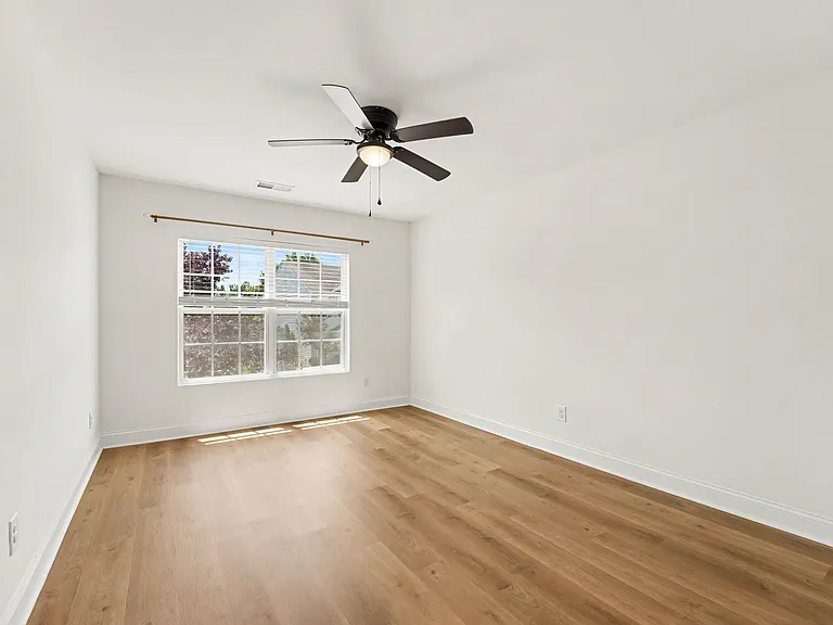 8312 Compton Acres Ln — Photo 20
