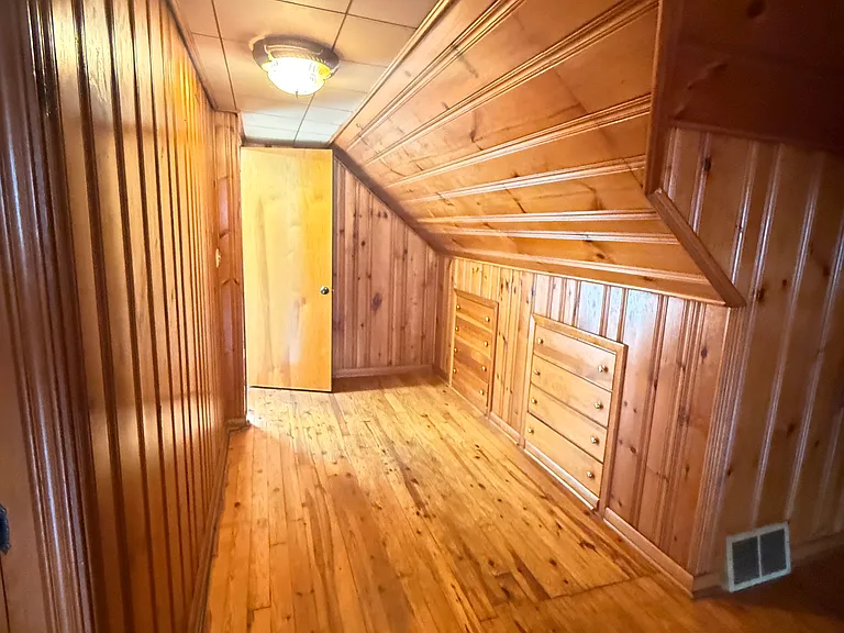 21260 Goller Ave — Photo 12