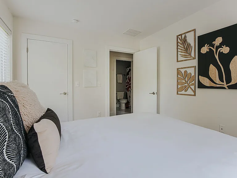 115 Penick Ct — Photo 32