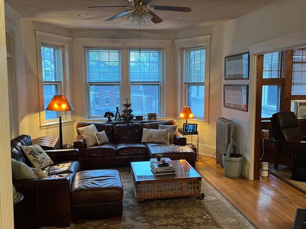 34 Kilsyth Rd #3