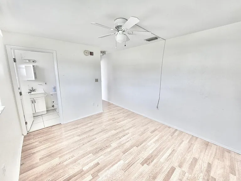 27263 Whitman Ave — Photo 20