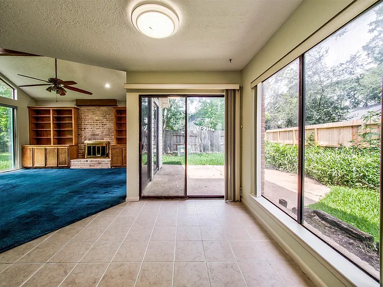 8022 La Brea Dr — Photo 18