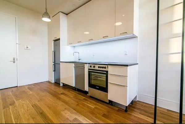 Rented by Nest Seekers International | media 121