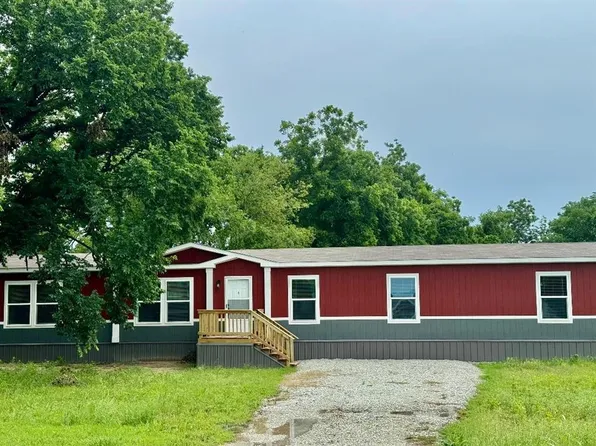 125 Sooner Rd, Shawnee, OK 74804