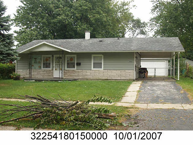 2100 219th Pl photo 1